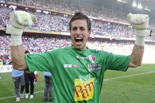 Kevin Fickentscher après la victoire du FC Sion en finale de Coupe le 29 mai 2011 contre Neuchâtel Xamax.